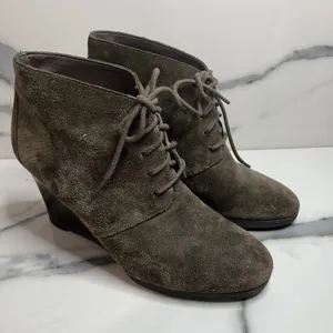Franco Sarto Women's Classic Brown Suede Lace Up Wedge Heel Weston Boots Sz 8 thumbnail 1