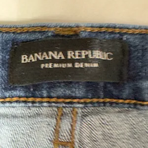 3210 | Banana Republic Girlfriend Raw Hem Straight Leg Jeans Blue Women 30 thumbnail 5