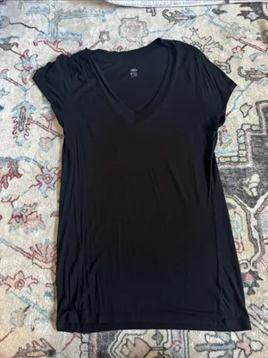 Everyday V-Neck Short Sleeve Tee - Black - Size LG thumbnail 1