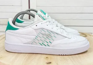 Reebok Club C 85 Logo Tennis Shoes Sneakers White Green Women Size 8 Preppy thumbnail 1