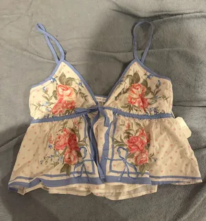 Floral Altar'd State Babydoll Top thumbnail 1