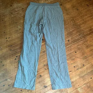 Chico’s Zenergy gray knit wide leg loungewear 0/S pants thumbnail 3
