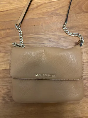 Michael Kors Purse Crossbody thumbnail 2