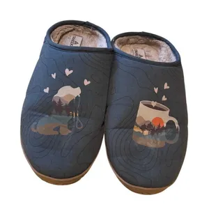Staheekum Women's 8 Cozy Cabin Slippers Blue Camping Print DOG COFFEE thumbnail 1