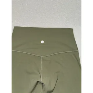 Lululemon Women's Green High-Rise Align Shorts Yoga Workout Exercise Sz 6 thumbnail 2