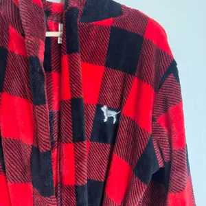 PINK Victoria's Secret Women's Buffalo Plaid Hooded Sequin plush Robe y2k XS/S thumbnail 3