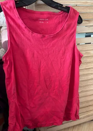 Coldwater Creek Women's Scoop Neck Tank Top - Medium thumbnail 1