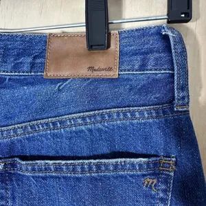 Madewell‎ The Perfect Vintage Jean Distressed Size 26 Inseam 29” thumbnail 9