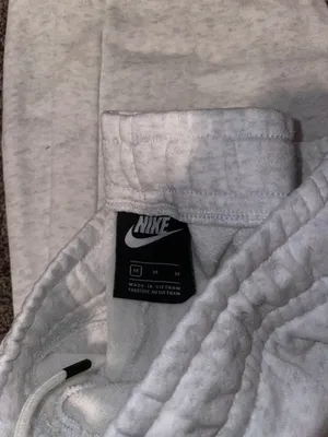 Nike joggers thumbnail 3