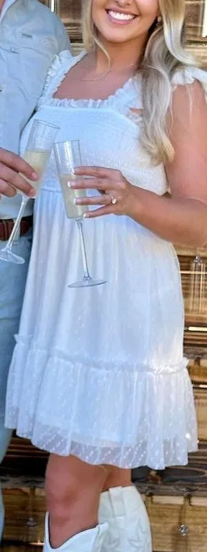 White Dress Size M thumbnail 1