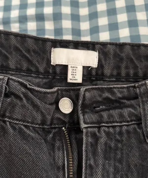 H&M Jeans High-Waisted thumbnail 3