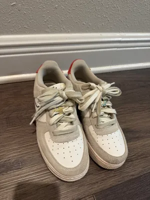 Nike Air Force 1 Women’s Low top thumbnail 2