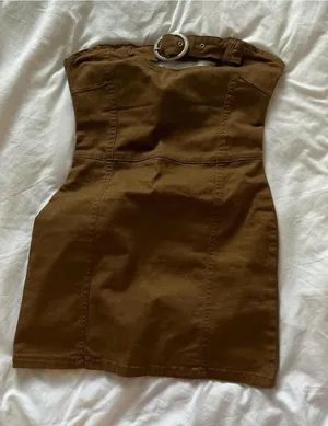 PrettyLittleThing Brown Strapless Mini Dress with Buckle Belt thumbnail 1