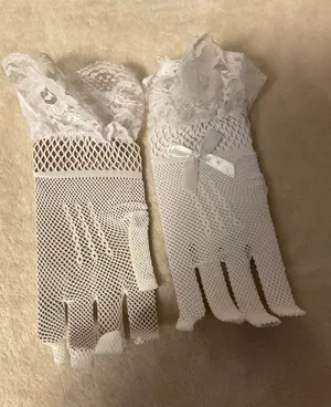 White Lace Fishnet Bridal Gloves with Bow Accent - Unbranded thumbnail 1