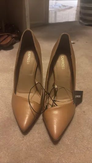 Nude Express Heels thumbnail 2