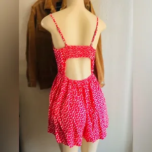 Hollister Floral Print Romper Smocked Open Back With Pockets size small thumbnail 10