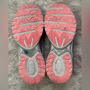 Ryka Sky Walk Trail Women's Gray and‎ Pink Paloma Sneakers Size US 7.5M thumbnail 10