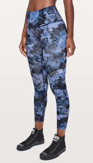 Blue and Purple camo wunder under lululemon leggings‎ thumbnail 1