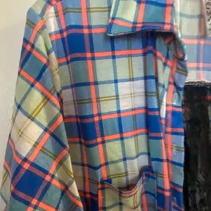 RNB Womens Button Down Flannel Shirt 3X 3XL Plaid Blue Peach Black Lace Back thumbnail 2