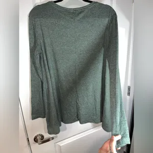 Sanifer Dark Olive Green Elongated Blouse Trimmed in White Lace - Size XL thumbnail 6