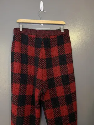 Skims Pants Womens L/XL Red Black Plaid Fuzzy Knit Jogger Lounge Zip Pockets thumbnail 6