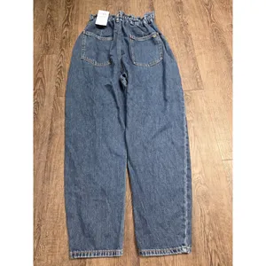 Zara NWT High Rise Paperbag Waist Tapered Light Wash Denim Jeans Size 6 thumbnail 7