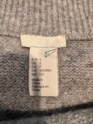 H&M off the Shoulder Grey Sweater thumbnail 4
