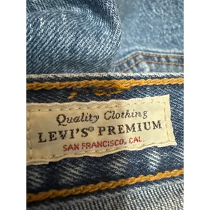 Levi's Wedgie Women's Blue Distressed High Rise Crop Skinny Denim Jeans Size 24 thumbnail 5