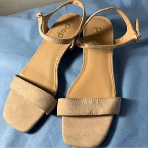 Pop Women's Tan Sandals Size 9 thumbnail 12