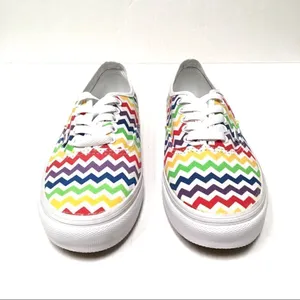 NWOT Vans rainbow chevron print sneakers 6.5‎ thumbnail 4