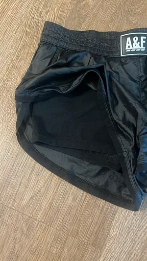 Shorts thumbnail 3