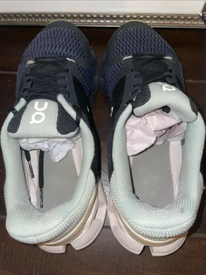 On Cloud Cloudflyer Running Shoes / Sneakers size 9 thumbnail 9