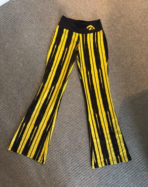 Zoozatz Iowa Hawkeyes Leggings XS thumbnail 1