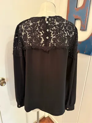 Lulu's Black Lace Yoke Long Sleeve Blouse Sz M with button cuff thumbnail 2