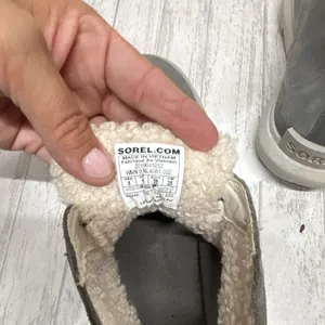 Womens Size 8 SOREL Gray Waterproof Lace-Up Faux Fur Lined Bootie EU39 UK6 thumbnail 5