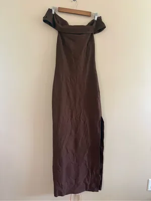 Lulus Chastain Brown Ponte Knit Off-the-Shoulder Maxi Dress Size Medium Formal thumbnail 5