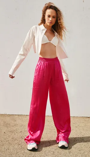 Bershka satin Effect wide leg pink pants thumbnail 1