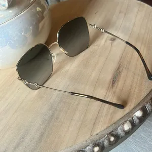 Gucci Horsebit Square-Framed Sunglasses thumbnail 3