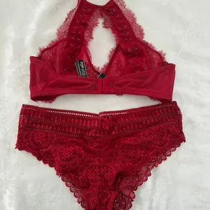 Victoria-s-secret Women's Red Bra thumbnail 2