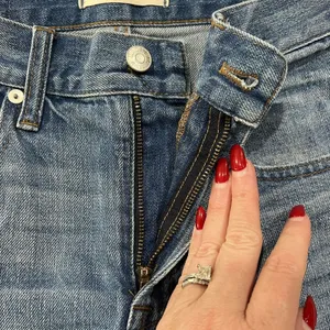 Madewell Size 25 The Perfect Vtg Jeans Chet Wash Busted Knees Distressed Edition thumbnail 7