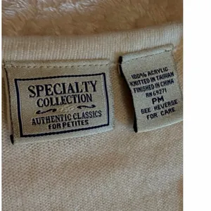 Specialty Collection Petite Cream White Pintuck Pleated Button Cardigan PM thumbnail 7