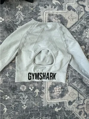 Gymshark Top Crop thumbnail 2