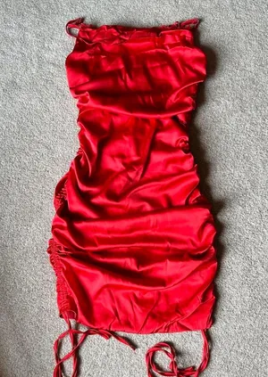 Princess Polly NEW red  Dress thumbnail 1
