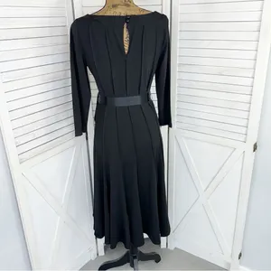 Maria Gabrielle Beaded Neckline Belted Panel Knit Midi Dress Black Large‎ thumbnail 4