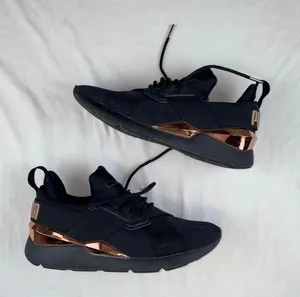 Puma shoes thumbnail 1