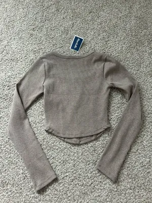 Going out top Gray thumbnail 3