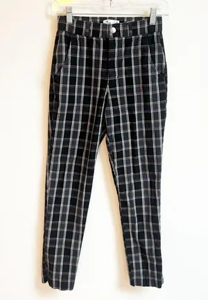 Hollister High Rise Straight Leg Pants Extra Small Pockets Multi Straight Leg thumbnail 8