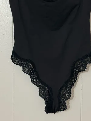 SKIMS Fits Everybody Lace Cami Bodysuit Black Onyx XXS thumbnail 4