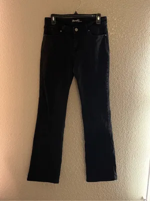 Wrangler Women'S Black Mid Rise Bootcut Jeans thumbnail 5