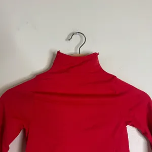 SKIMS Essential Bodysuit Women's Mock Neck Long Sleeve Red S/M thumbnail 5